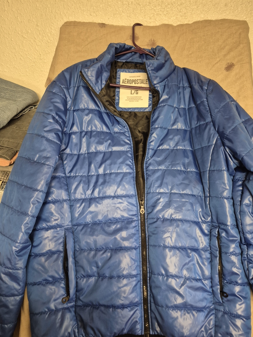Aeropostale Men’s Blue Quilted Packable Puffer Jacket
